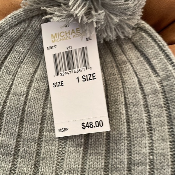 Michael Kors hat - Picture 3 of 3